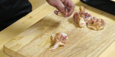 冰冻魔芋豆腐炒鸡腿,鸡腿魔芋豆腐做法大全