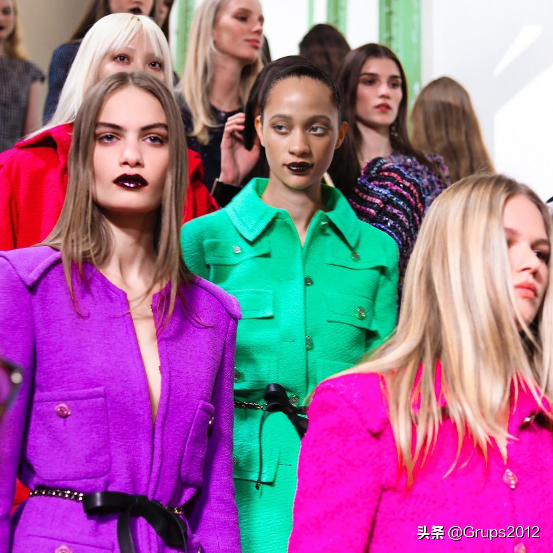 香奈儿最经典外套,香奈儿老花大衣