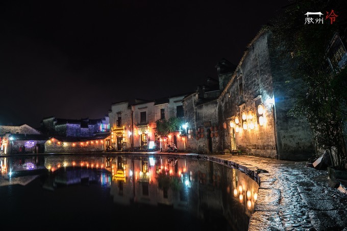 「徽州冷」宏村秋深晴少，友谊地久天