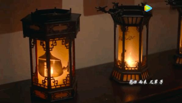 元宵节的特色活动有挂花灯吗,元宵节看灯笼的习俗是怎么来的