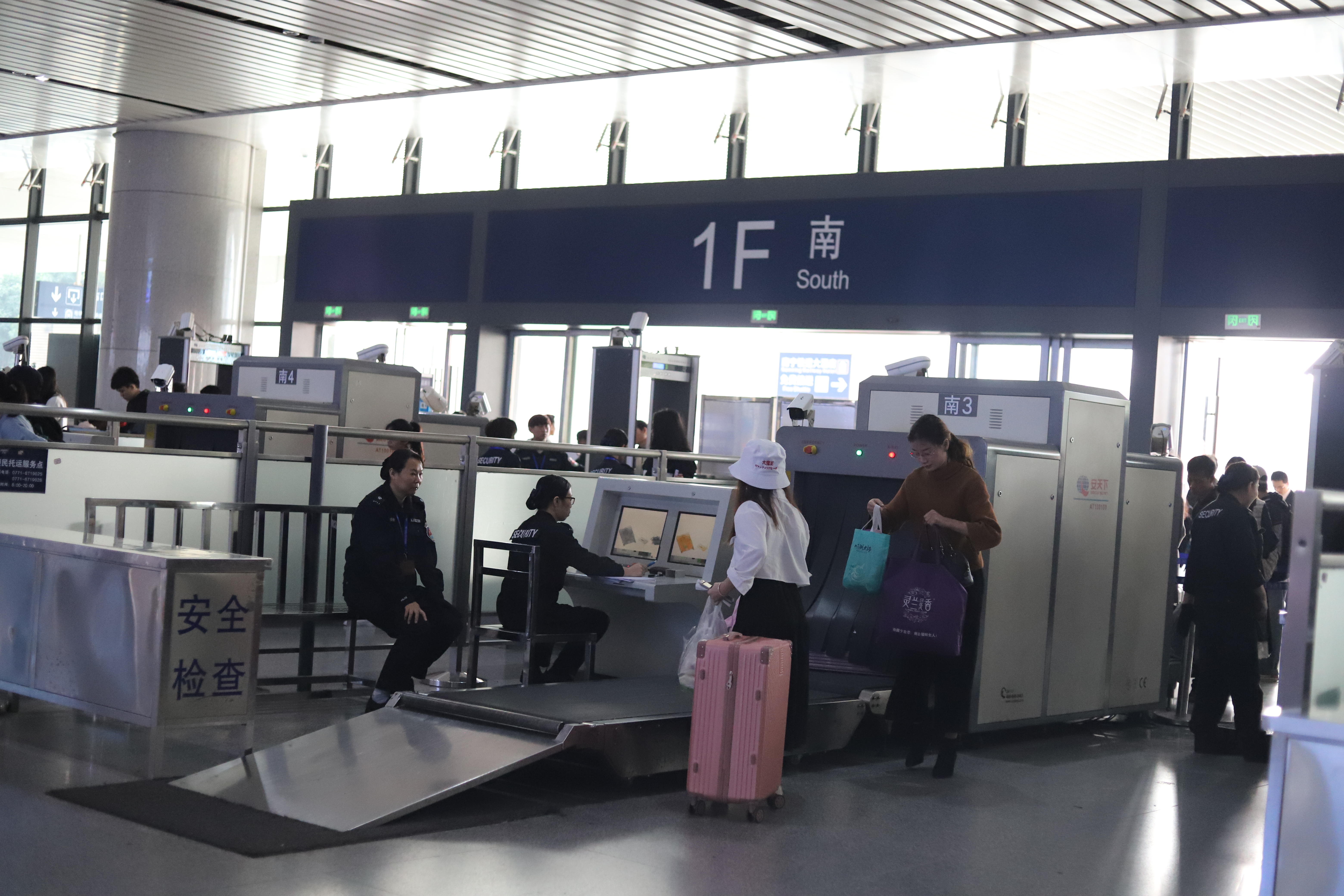 2019春运正式开启新闻播报,2019年广西春运铁路相关信息