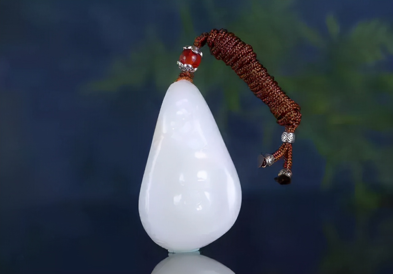 玩玉是一种精神寄托,玩玉是一种态度