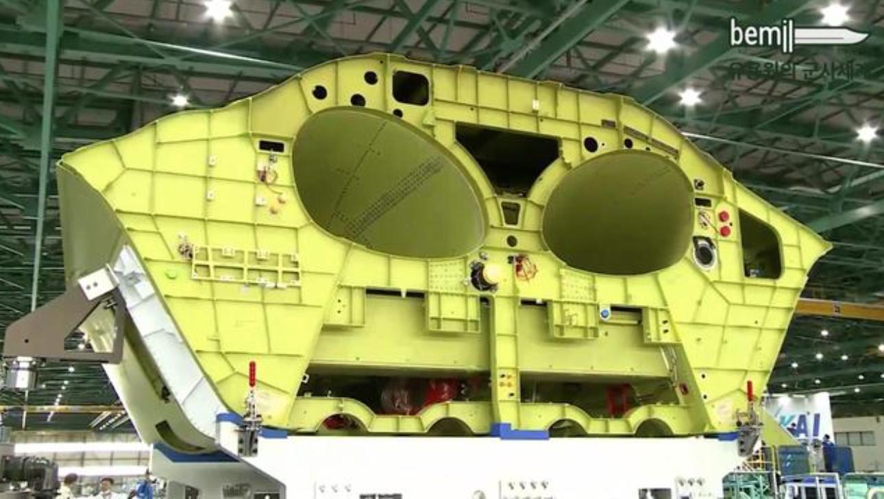 韩国kfx与歼20比较,韩国kf-x战斗机