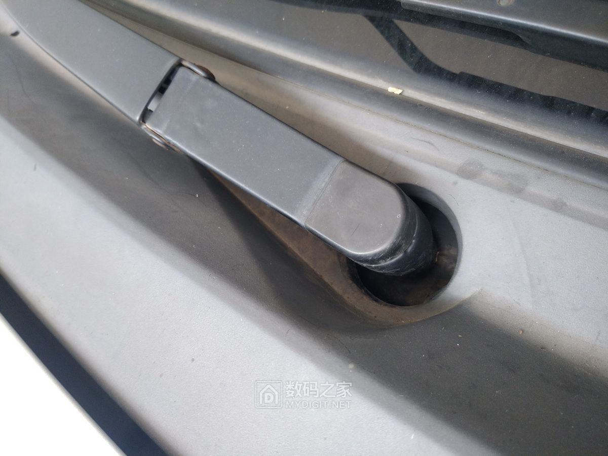 最老款长城c30怎么换雨刷,长城c30雨刷器喷嘴拆卸视频