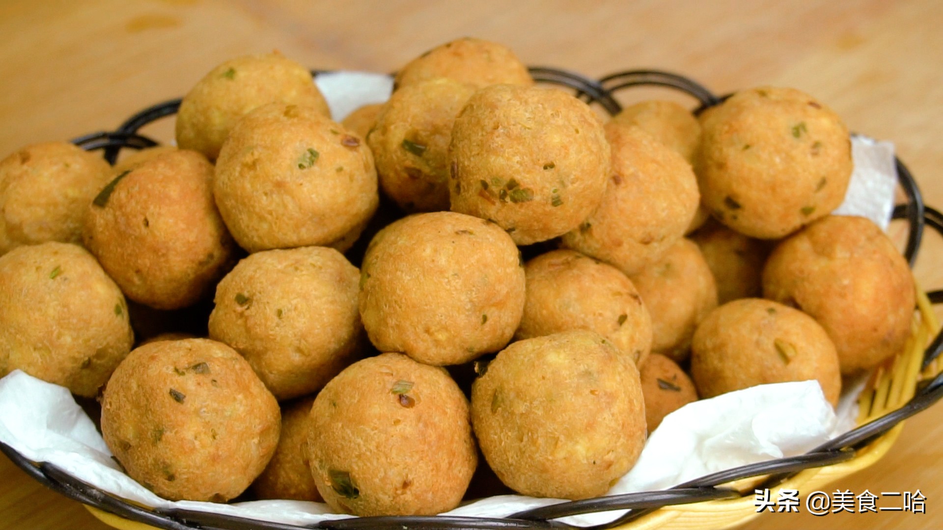 丸子怎么炸不会散开,丸子怎么炸又酥脆又好吃