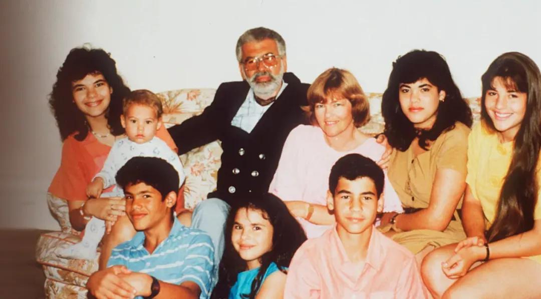 靠女性贩卖肉体拉人头，鼓励*伦乱**及*虐性**儿童…令人不寒而栗的“上帝之子”！【形形色色的美国*教邪**系列之六】