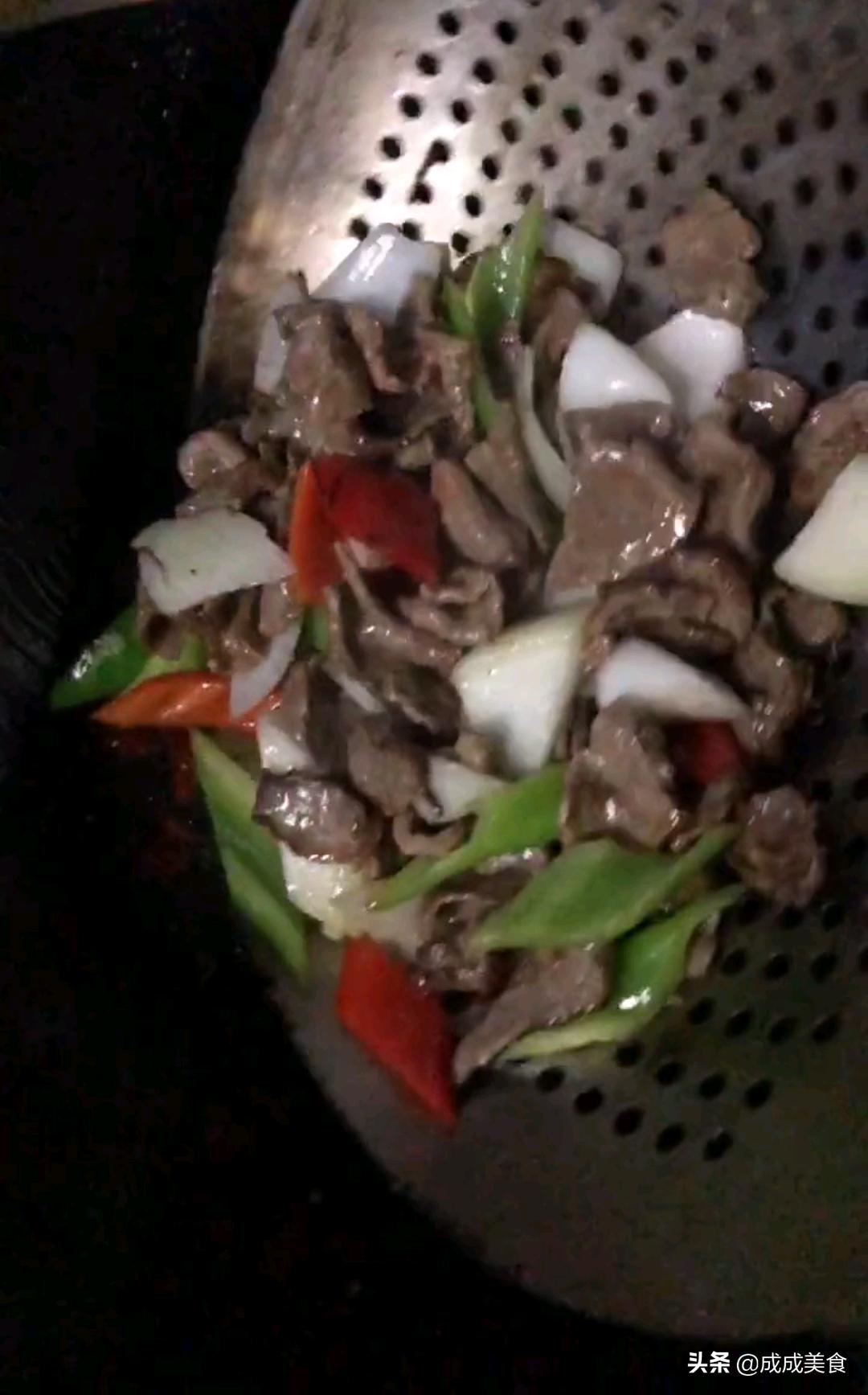 怎样炒牛肉不老又嫩又好吃,炒牛肉又硬又柴是怎么回事