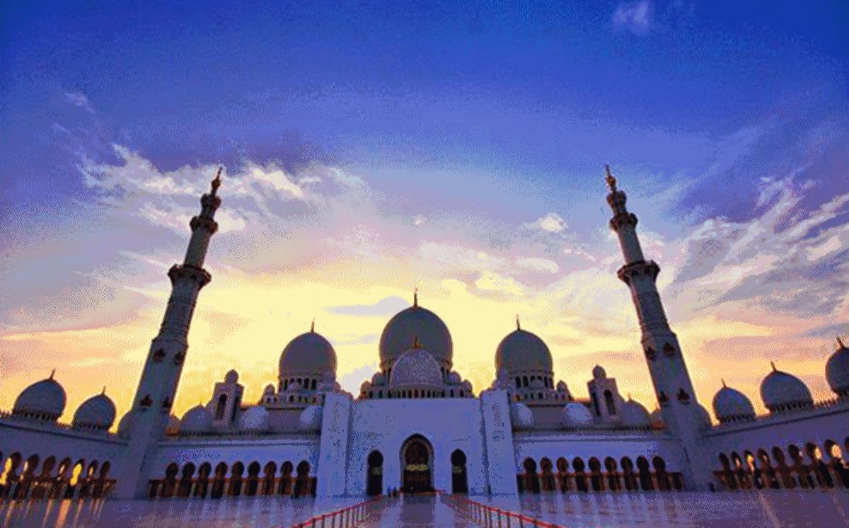 迪拜帆船酒店5万一天,迪拜帆船酒店不怕水涨吗