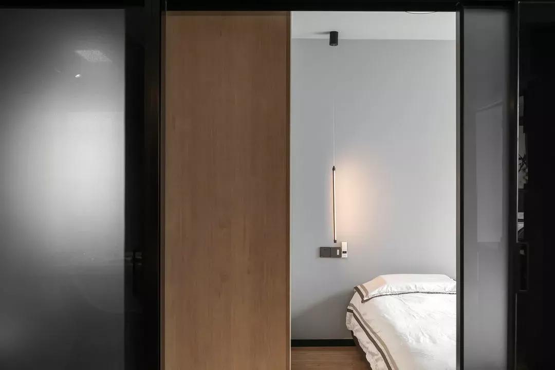 上海65平的小家,上海65平小户型两室一厅住四口人