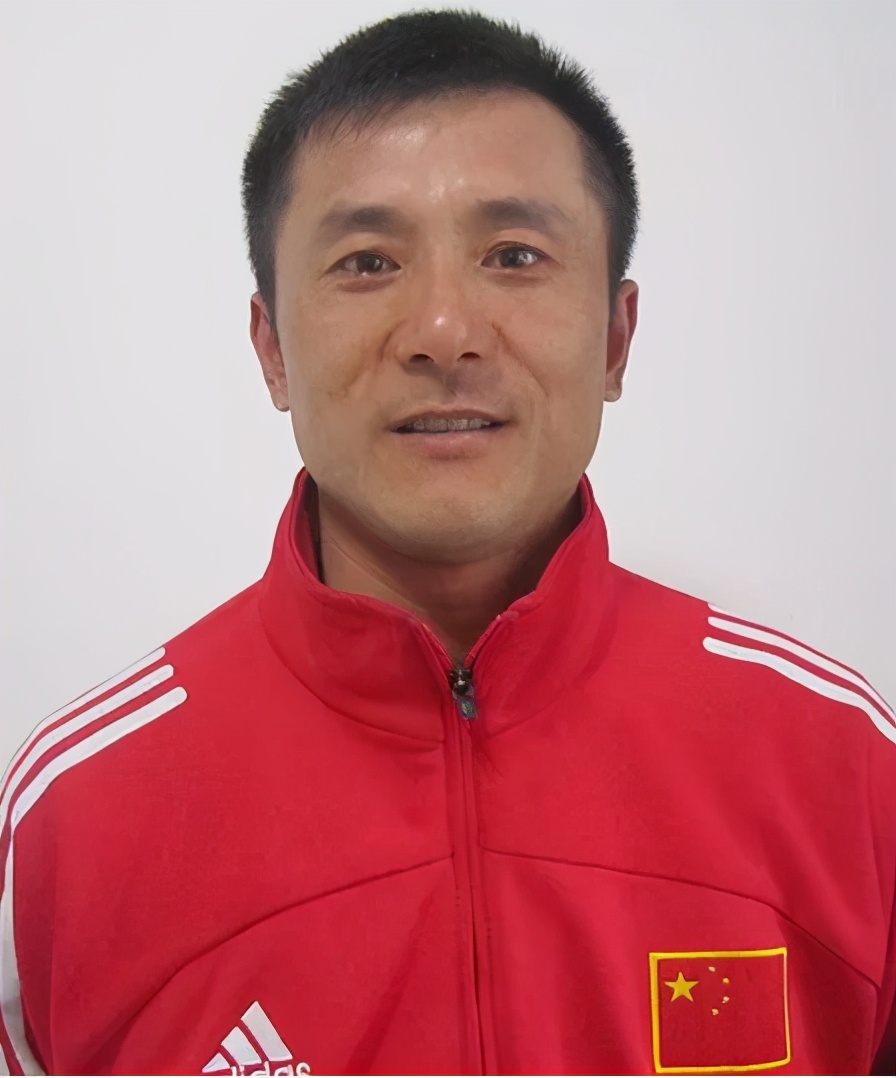 功过是非留给后人评说,功过是非留后人评述