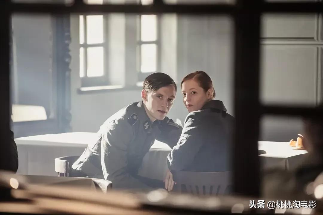 为了电影而创造一门语言,这个导演太拼了