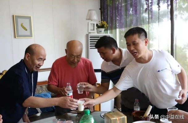 邵阳群联盟长沙总会和长沙天乐教育集团举办群联盟五周年庆典活动