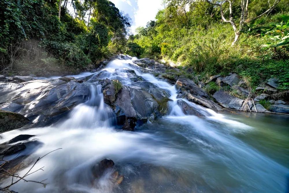 泡茶用水怎么选择比较好,泡茶的水应该选择什么标准