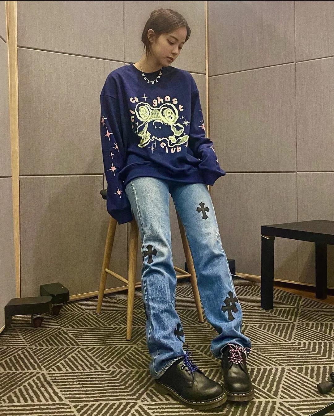 陈冠希欧阳娜娜新鞋,陈冠希clot阴阳鞋穿搭