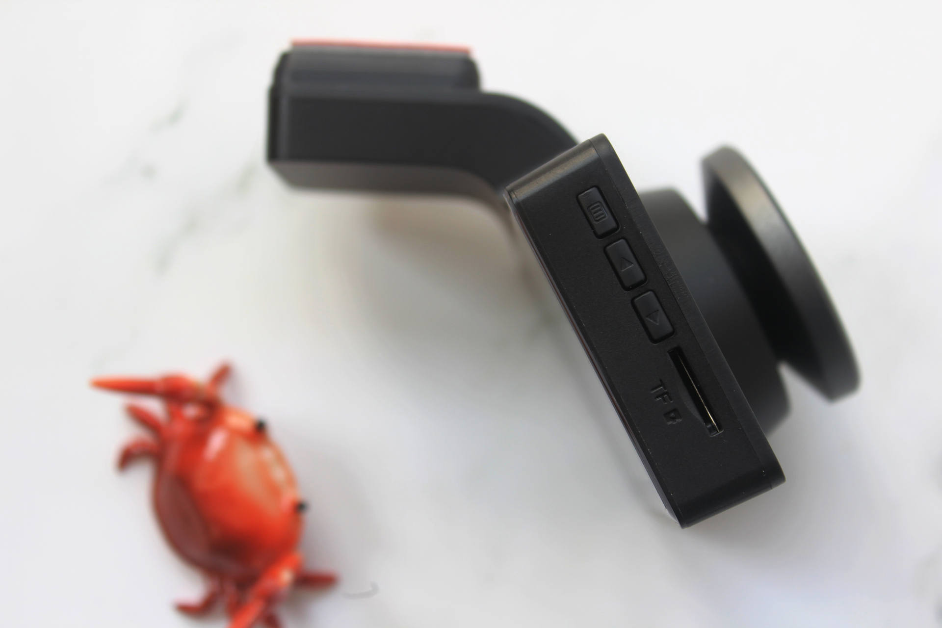 行车记录仪用1080p好还是4k更好,行车记录仪不知道品牌能用吗