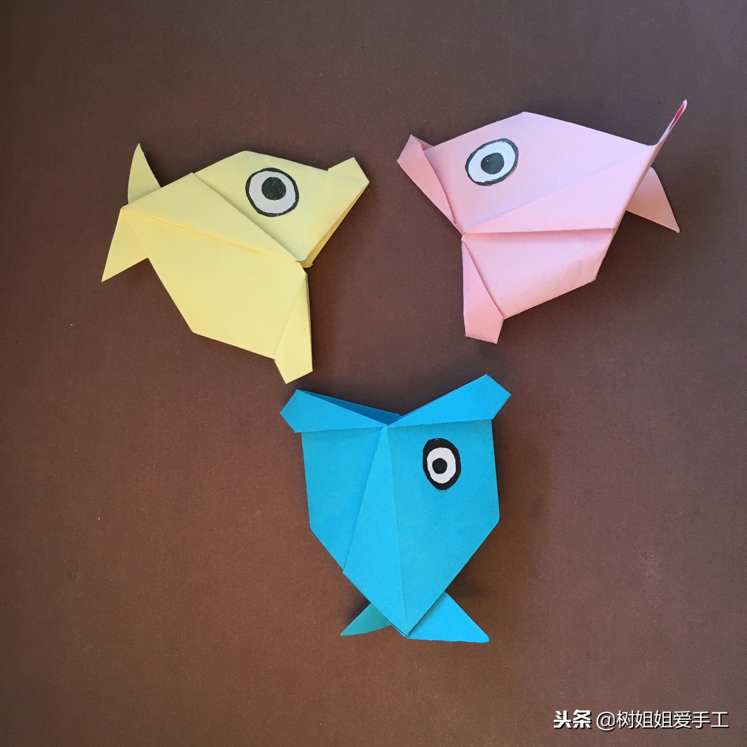 手工鱼嘴巴折法,十七秒折大嘴鱼