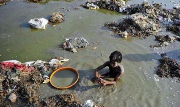 这个国家感染人数可能破5亿，上千万人或丧命