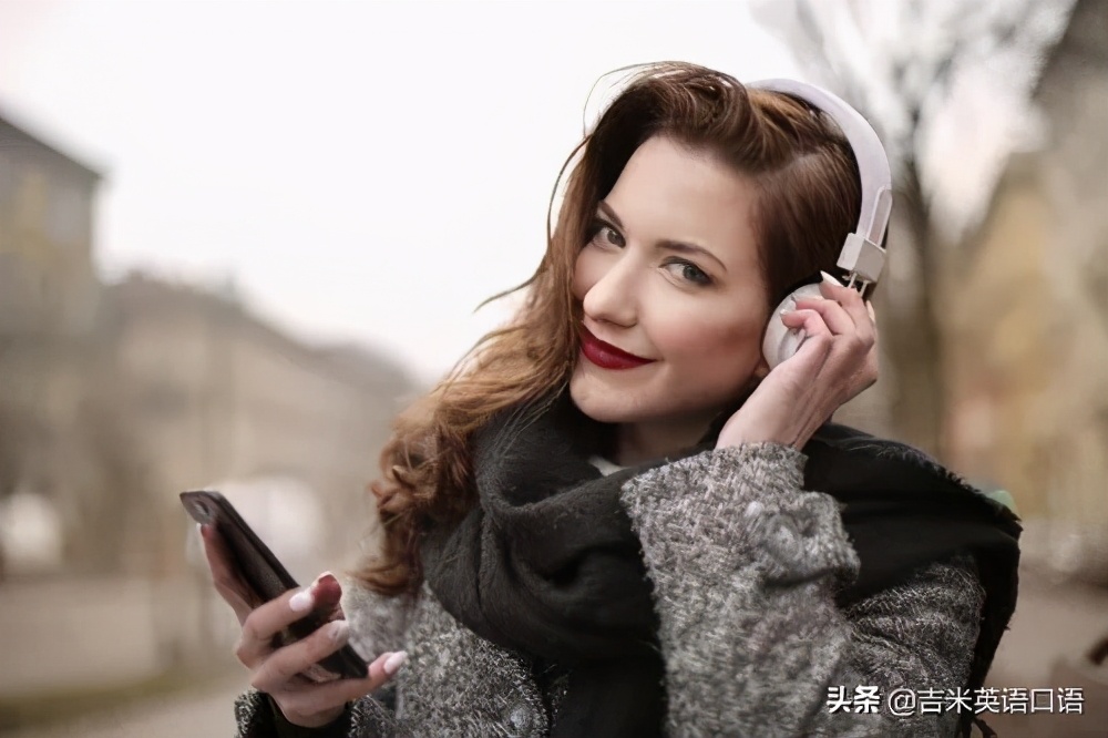 抖音的英文为什么是tiktok音频版,国际版抖音tiktok语音翻译