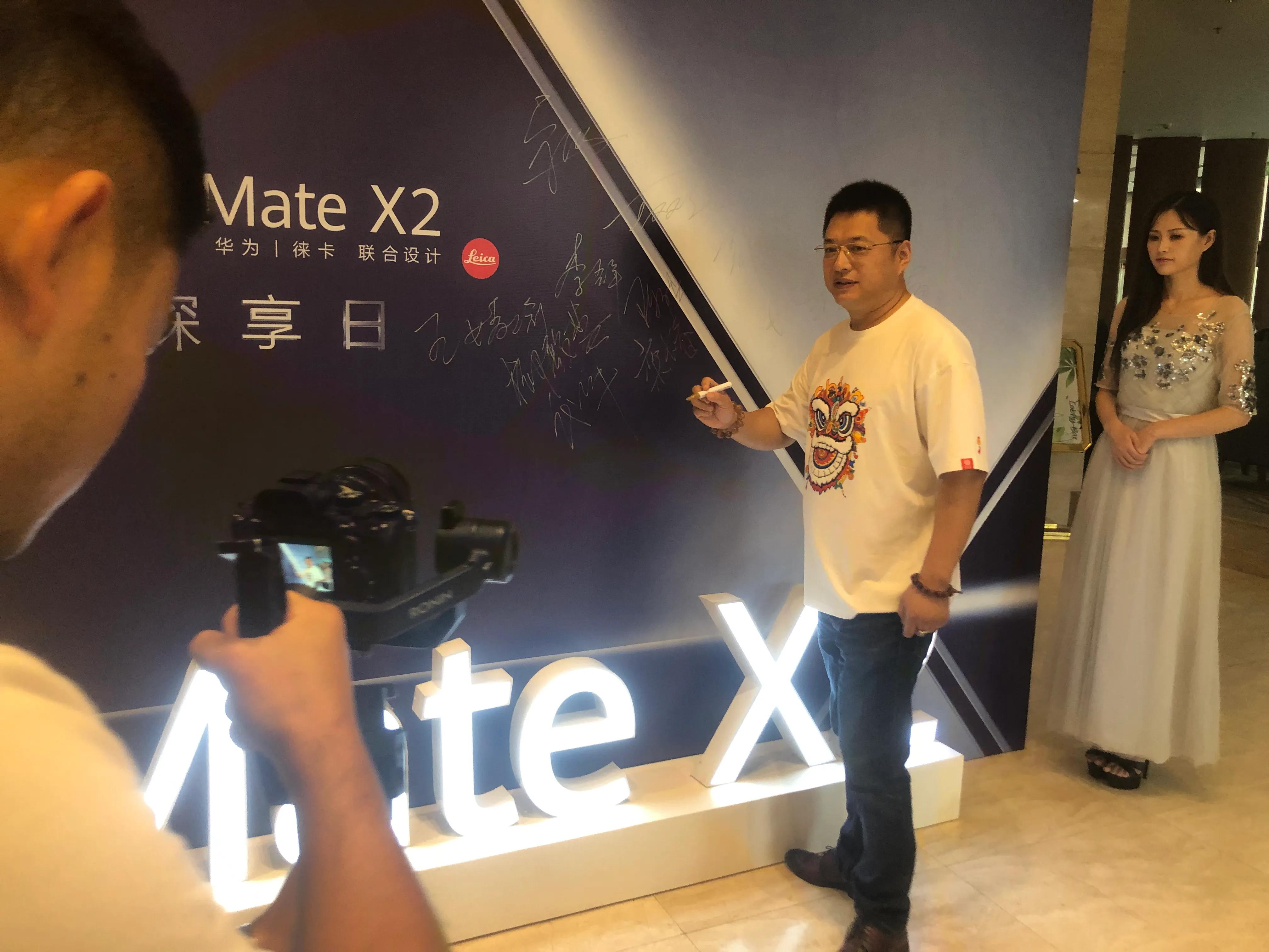 大连珠宝玉石协会秘书长,大连市玉石协会