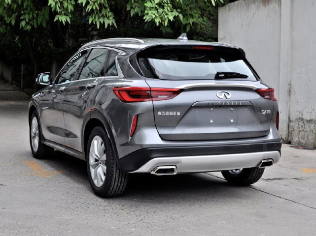 英菲尼迪qx50与奥迪q5四驱对比,19款英菲尼迪qx50图片对比奥迪q5