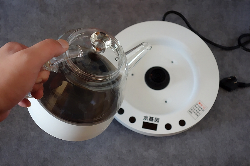 石墨烯保暖腰带自发热,石墨烯真的能做到衣服里面