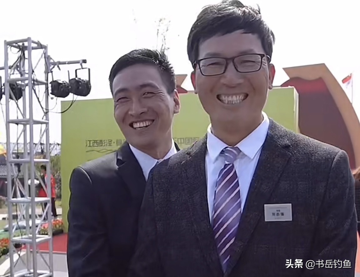 初学钓鱼手竿如何抛竿比较准,坐着抛竿技巧新手入门