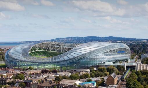 欧洲杯每场比赛都在同一个球场吗,欧洲杯各场比赛地点列表