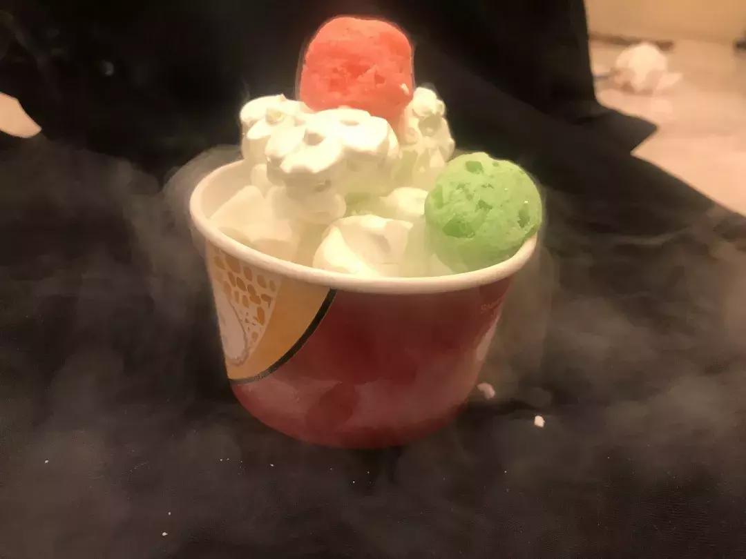 长达20天的二伏明日开启，听说桑拿天和凉面更配呢！