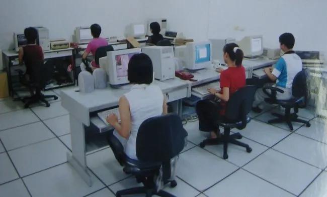 大学生文化消费趋势,大学生消费水平及消费观念的变化