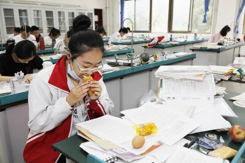 寿光四大重点高中,寿光现代中学和寿光一中哪一个好