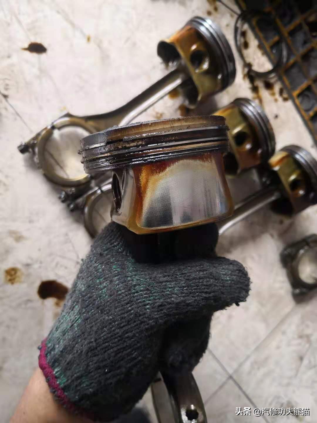 16万km的奥迪a62.0t烧不烧机油,13款2.0t奥迪a6l烧机油