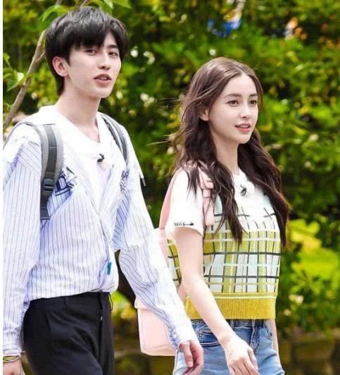 杨颖蔡徐坤cp高甜奔跑吧第十季,奔跑吧第4季蔡徐坤和杨颖cp