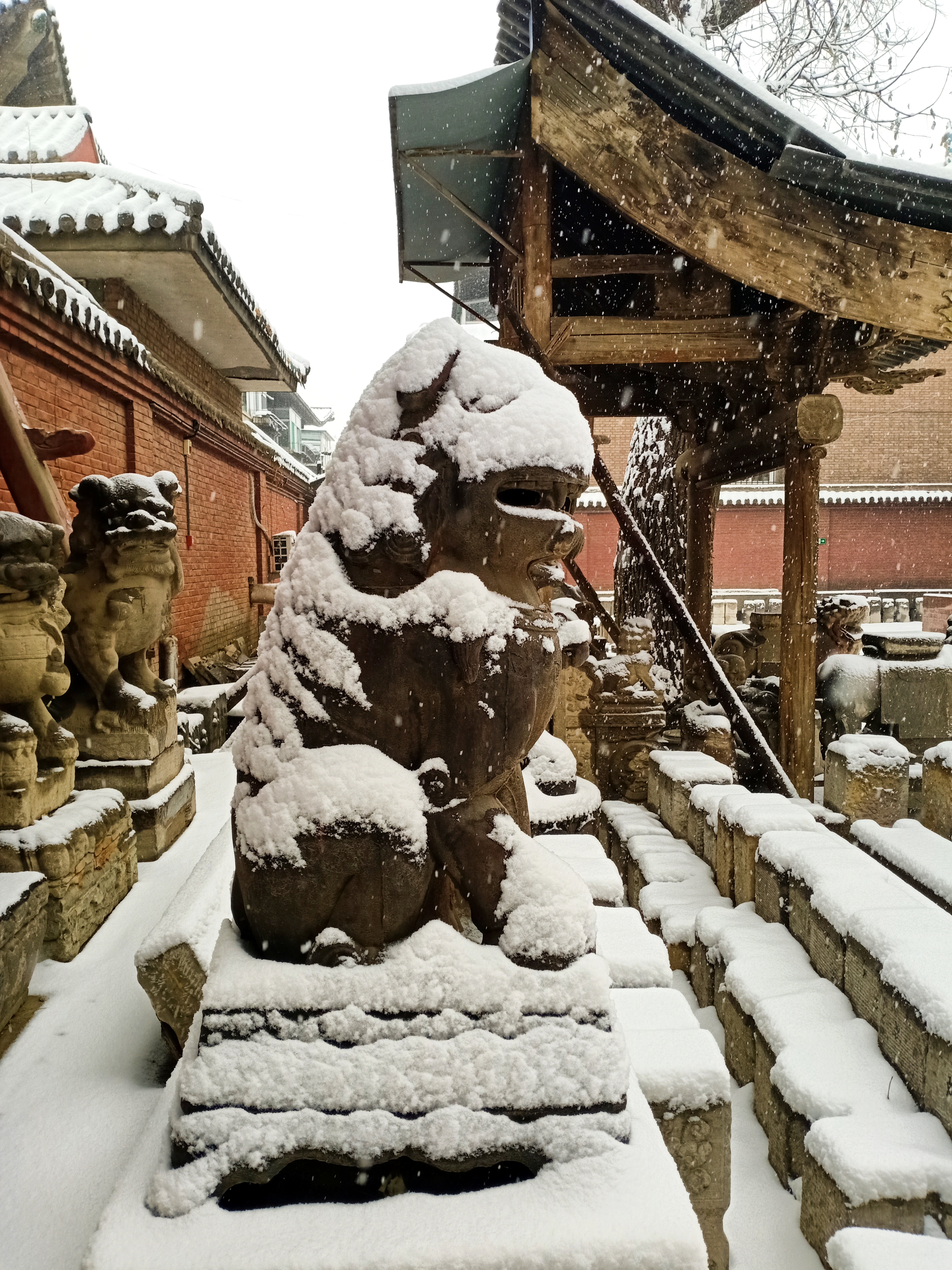晚清中兴名臣张之洞,中兴名臣曾国藩和晚清权臣李鸿章
