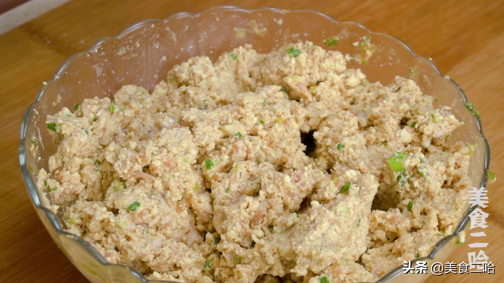 丸子怎么炸不会散开,丸子怎么炸又酥脆又好吃