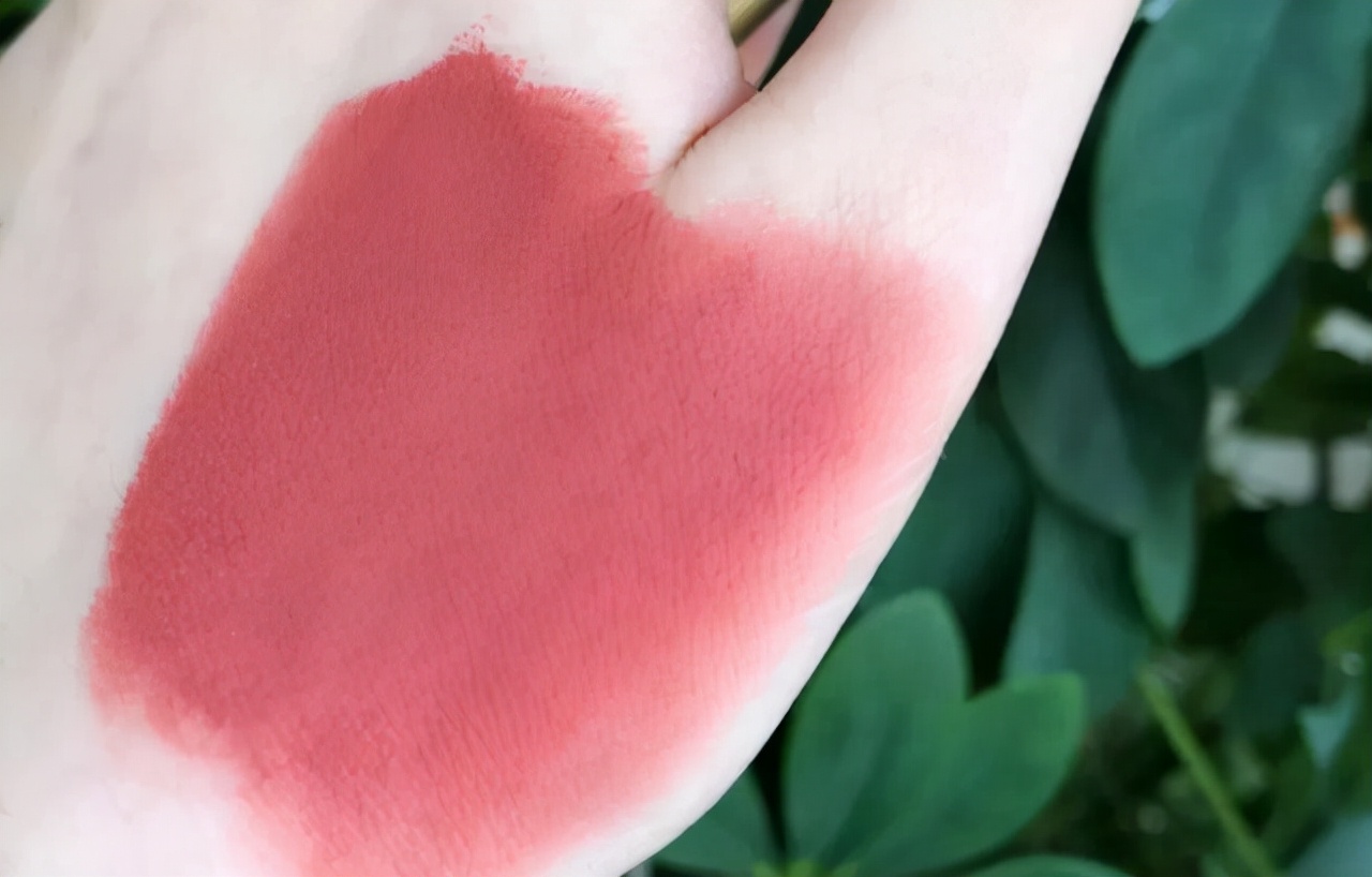 网红口红推荐最近火色号,抖音口红大牌色号推荐