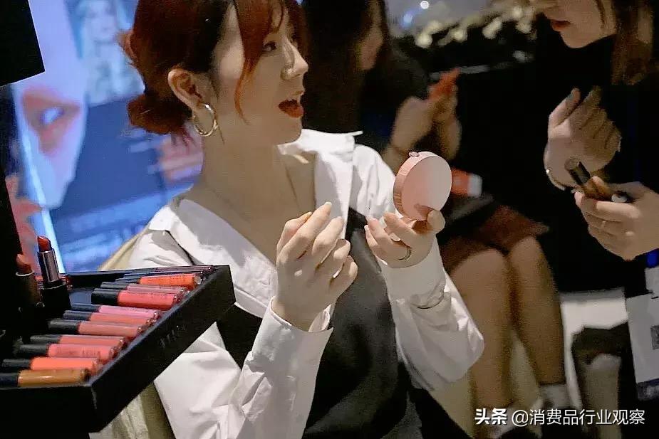 wycon唇釉好用不,wycon唇釉试色