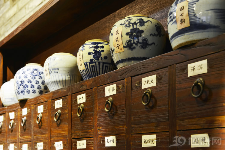 中药一般吃多久伤肝伤肾,中药服用禁忌