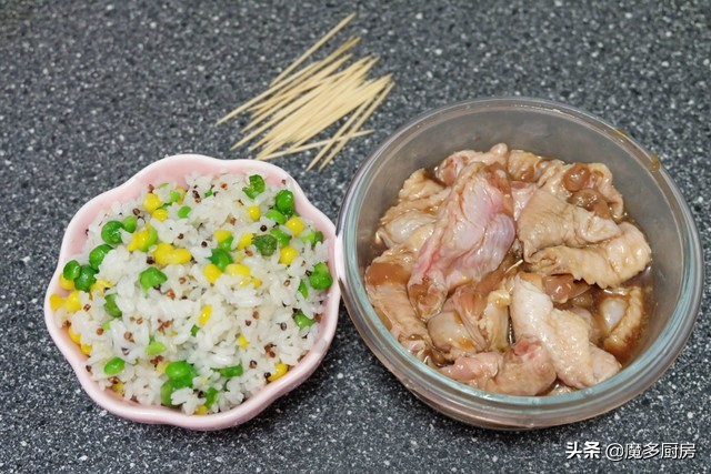 鸡翅炒饭家常做法,蛋炒饭加鸡翅