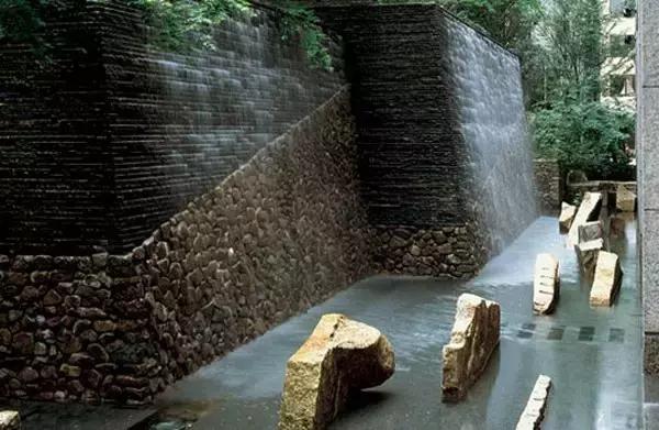 鏄撳鏅璁捐,鏄撳璁捐