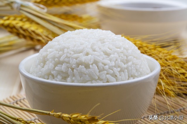 买大米不是越贵越好,买大米认准米袋上这3行字