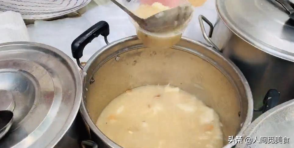 广东特色早餐3元一碗,农村特色早餐3元一碗