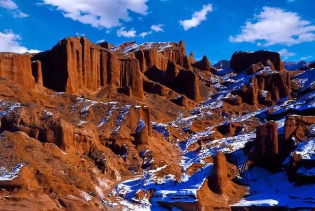 温宿大峡谷雅丹地貌,温宿大峡谷是什么地貌