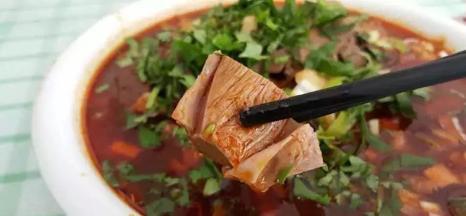 雷佳音的水盆羊肉,雷佳音吃水盆羊肉