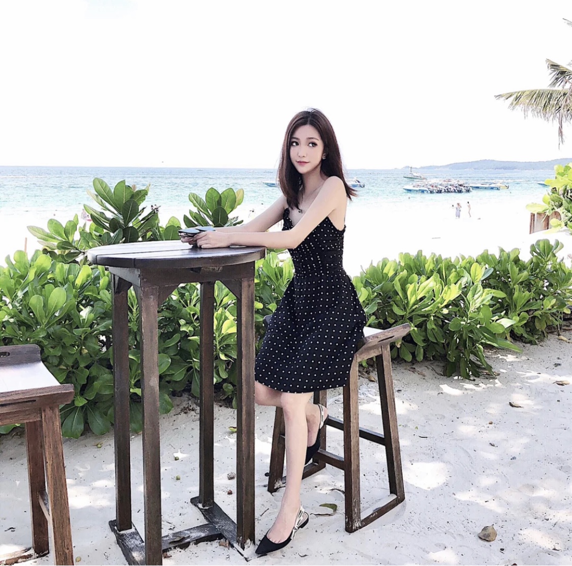 今夏超火的凉鞋怎么穿给你舒适感,还在穿老土一字带凉鞋