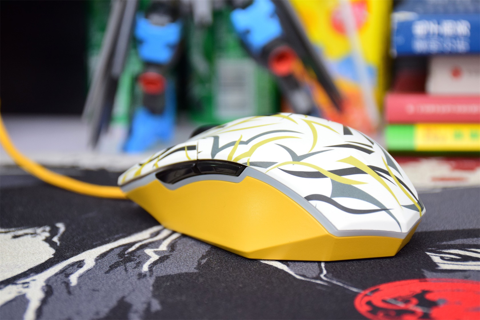 em910达尔优荆棘紫,达尔优牧马人em910鼠标