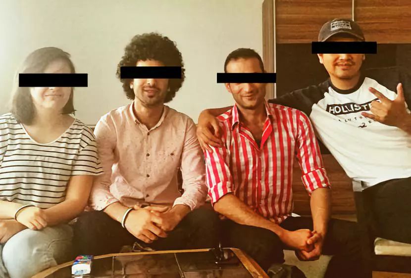 “我,4000万院线电影总导演,入围戛纳,如今在卖火锅底料!”