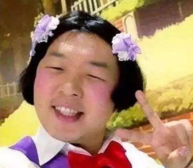 还在担心论文写不出来，推荐你用“狗屁不通文章生成器”