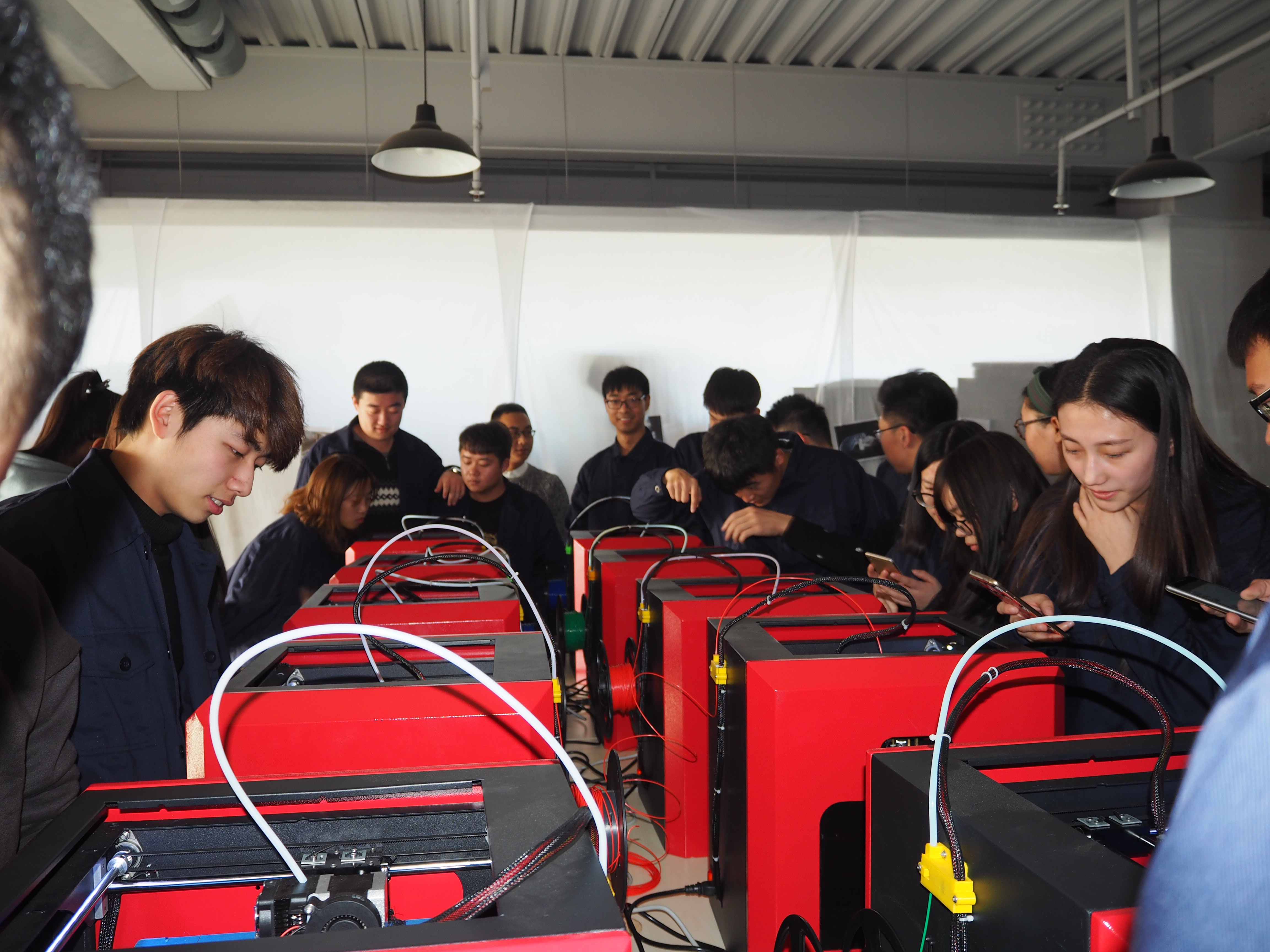 “识骨拼图”帮“歪脸女孩”逆转人生，3D打印如何“打”进未来？