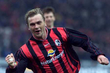 周五竞彩005弗赖堡 VS门兴