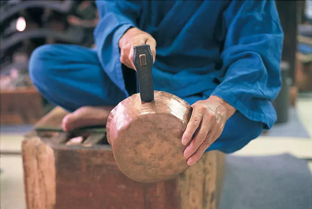 匠心制作铜器之美,玉川堂铜器制作